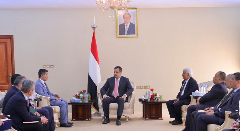 رئيس الوزراء يلتقي المدير الإقليمي لمنظمة الصحة العالمية