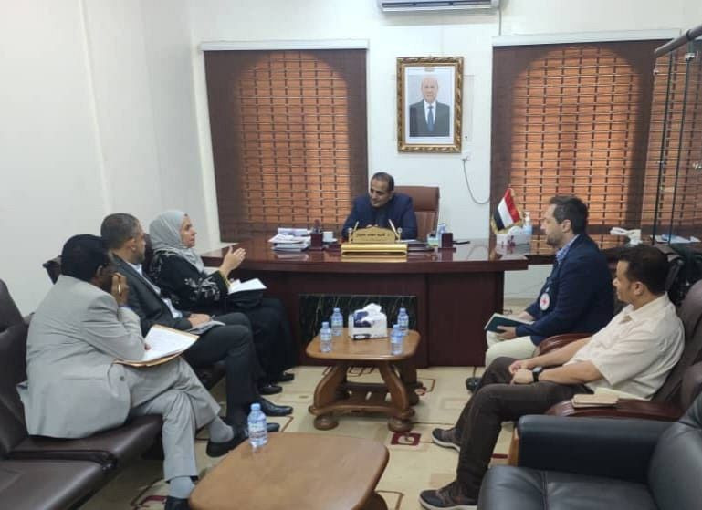 وزير الصحة خلال اللقاء
