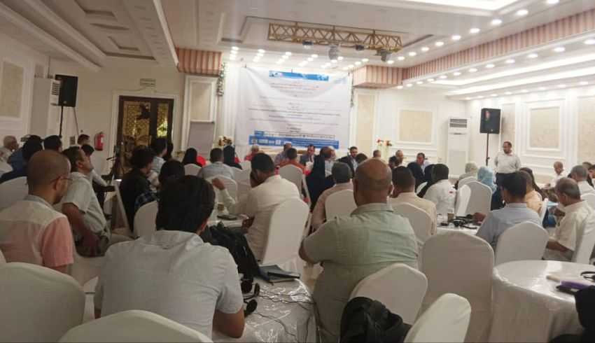 وزير الزراعة والري والثروة السمكية خلال اللقاء
