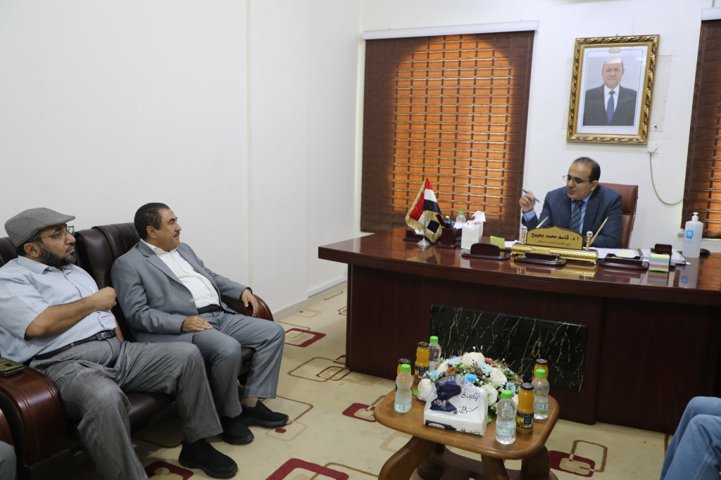 وزير الصحة يشيد بتدخلات مؤسسة طيبة في محافظتي حجة والحديدة