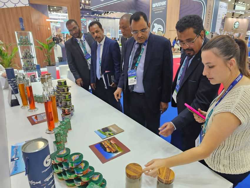 زيارة وزير الزراعة والثروة السمكية لمعرض صناعة الصيد والمأكولات البحرية والتكنولوجيا بمدينة سانت بطرسبورغ