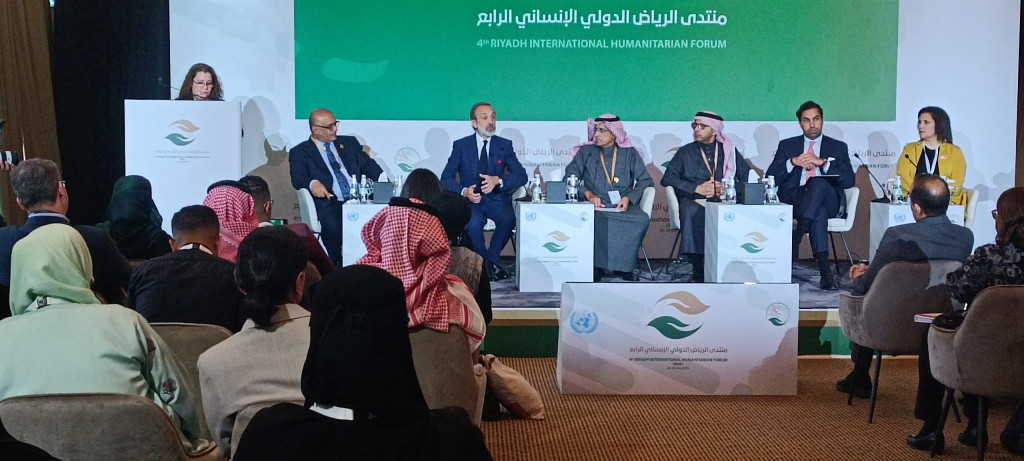 الوزير باذيب يؤكد أهمية تعزيز التنسيق مع الشركاء الإقليمين والدوليين ومواءمة التدخلات والأولويات