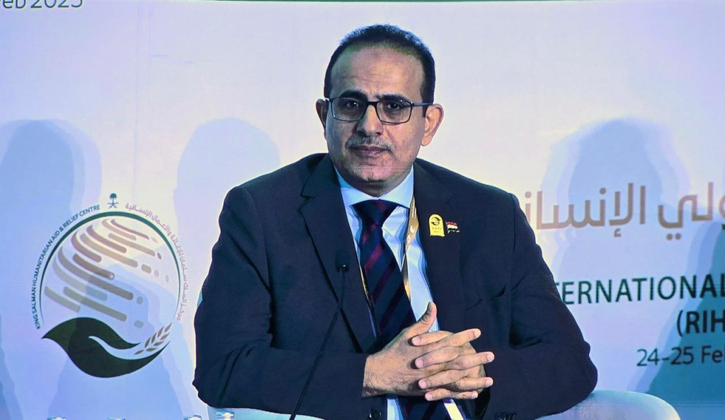 وزير الصحة يعلن دعم مركز الملك سلمان للقطاع الصحي في اليمن بـ ٢١ مليون دولار