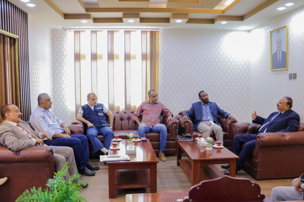 وزير النقل يبحث مع برنامج الغذاء العالمي أوجه التنسيق والتعاون المشترك