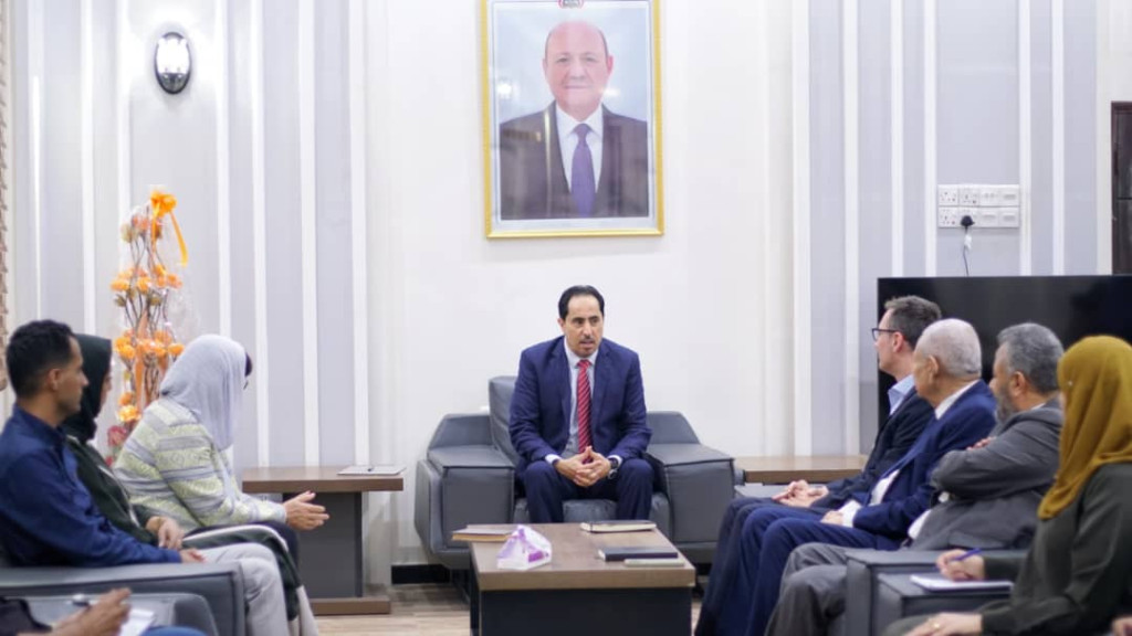 وزير الشباب والرياضة يبحث مع مؤسسة "فريدريش إيبرت" سبل تعزيز التعاون المشترك