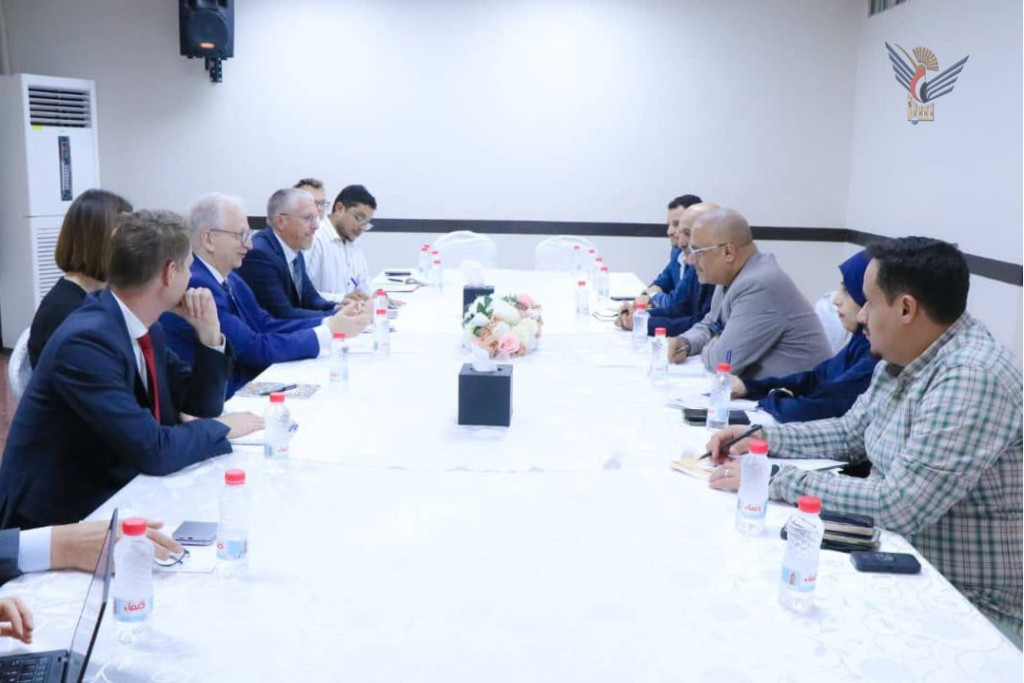 وزير التخطيط يبحث مع السفير الألماني تعزيز التعاون التنموي ودعم جهود التعافي الاقتصادي في اليمن