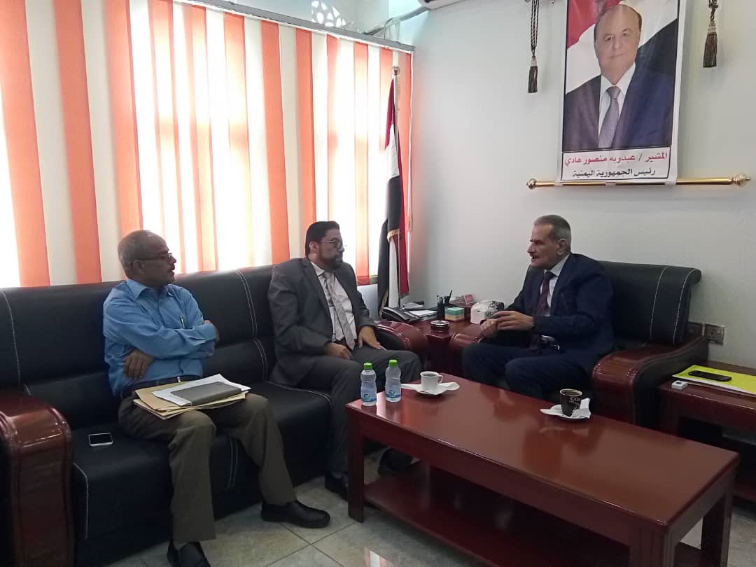 وزير التربية والتعليم عبدالله لملس ونائب وزير الإعلام حسين باسليم