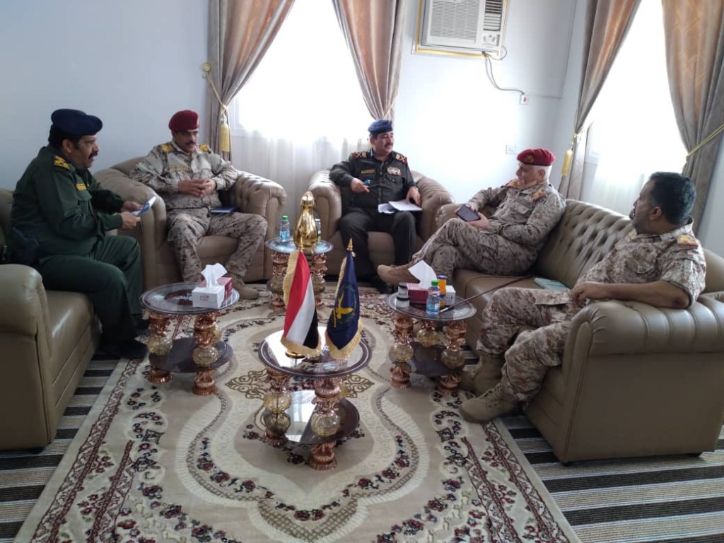 وزير الداخلية خلال الاجتماع