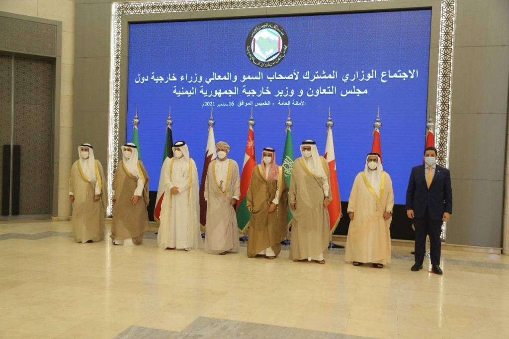 وزير الخارجية خلال اللقاء