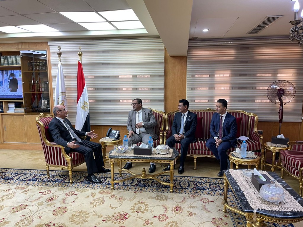 وزير العدل خلال اللقاء
