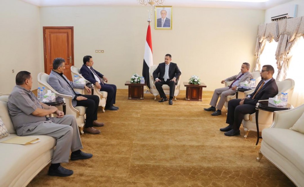 رئيس الوزراء خلال اللقاء