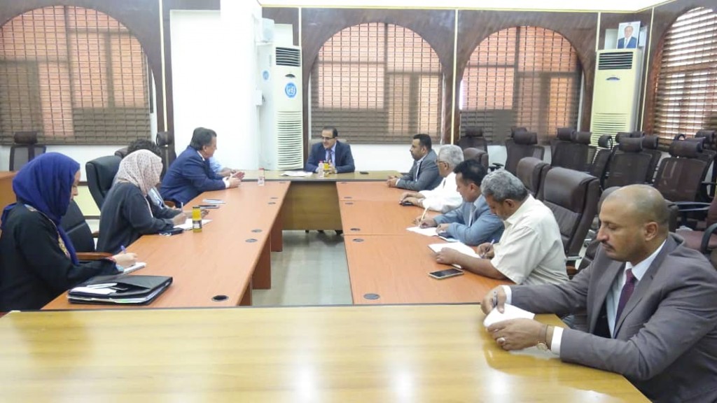 وزير الصحة خلال اللقاء