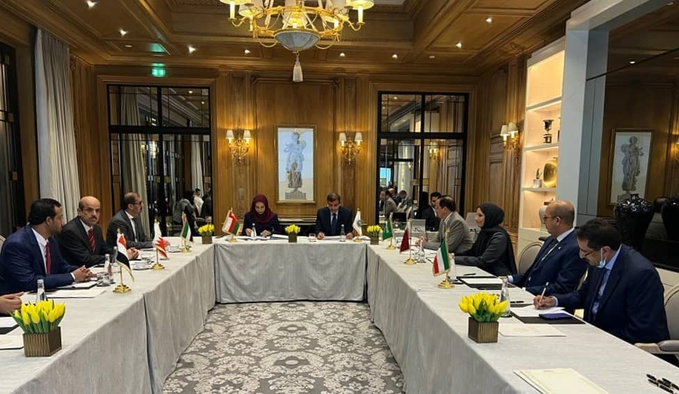 وزير التربية والتعليم خلال الاجتماع