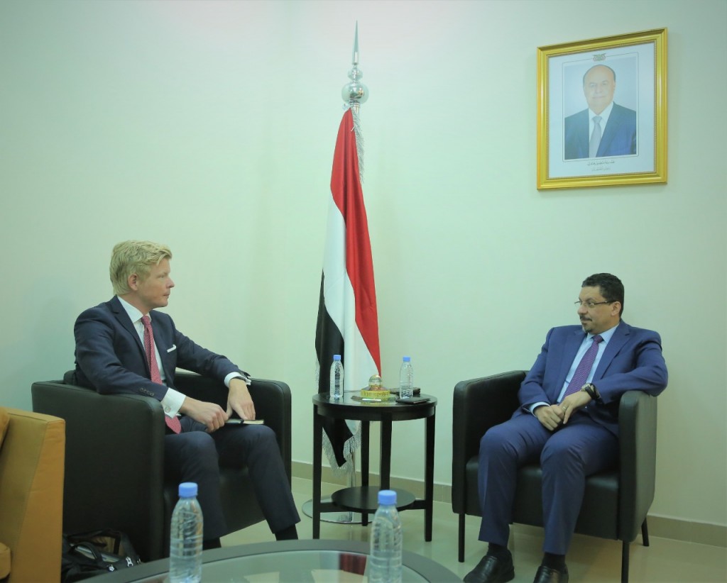 وزير الخارجية مع المبعوث الأممي