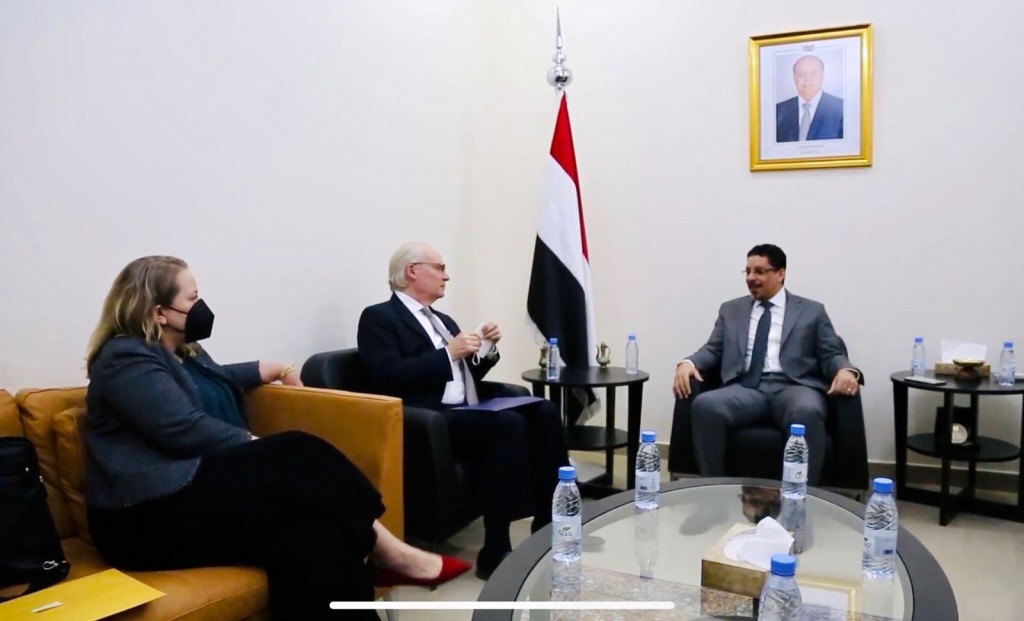 وزير الخارجية خلال اللقاء
