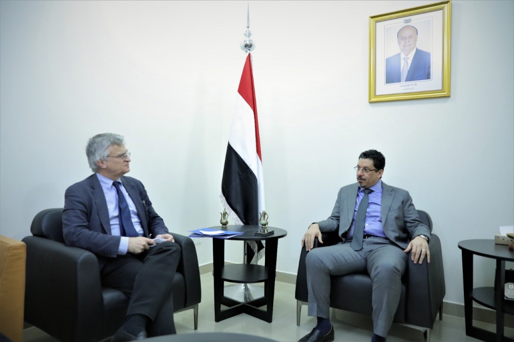وزير الخارجية خلال اللقاء