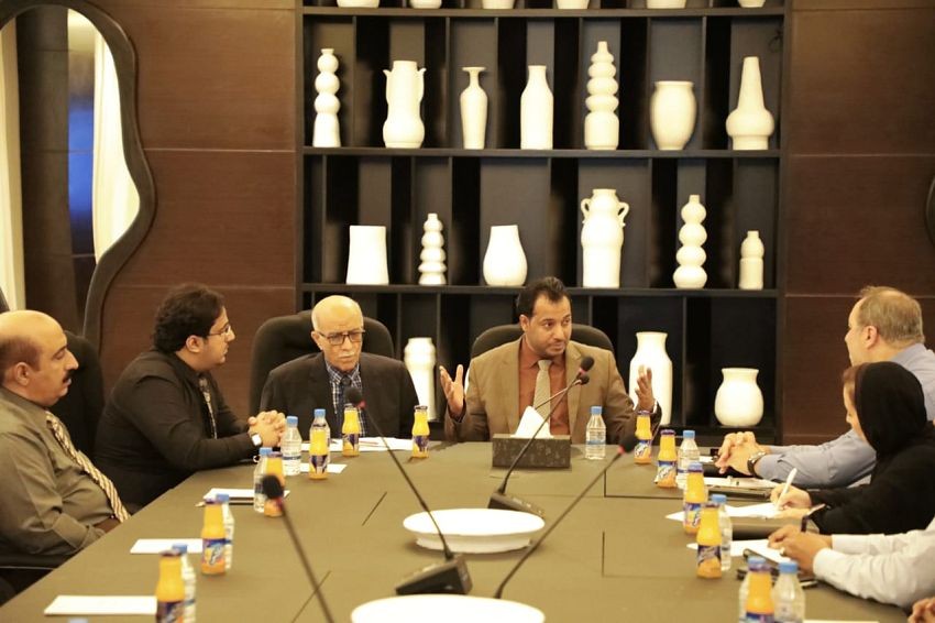 وزير التربية خلال اللقاء