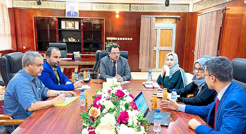 وزير الزراعة خلال اللقاء