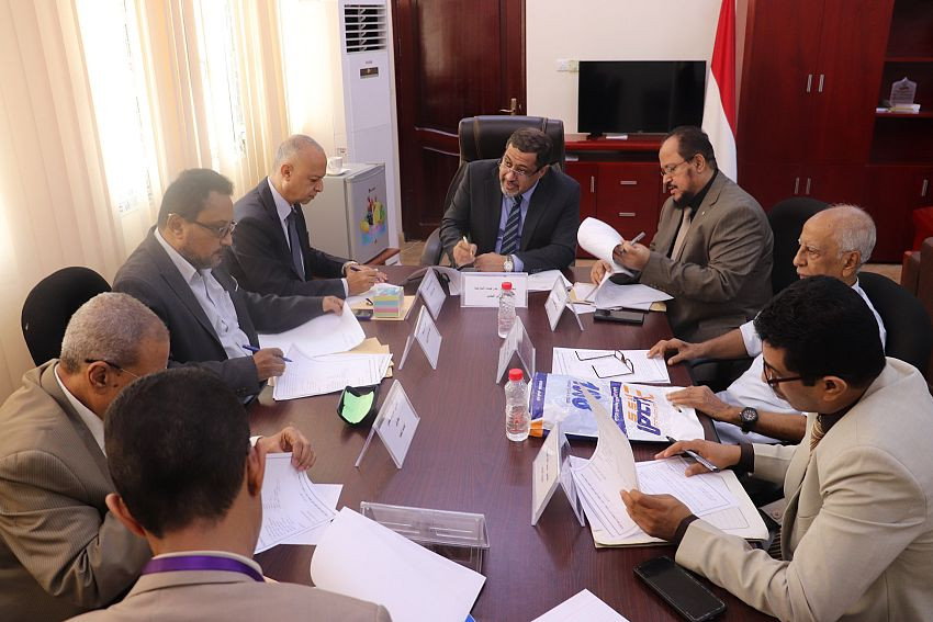 وزير العدل خلال الاجتماع