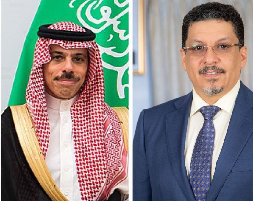 وزير الخارجية مع نظيره السعودي