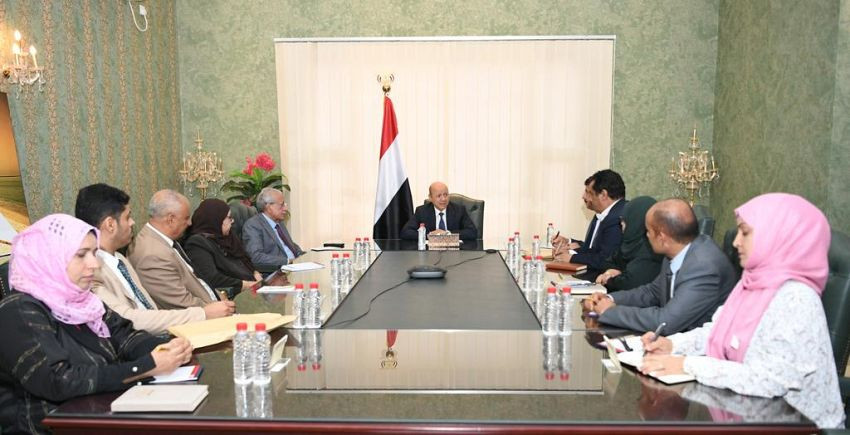 رئيس مجلس القيادة الرئاسي خلال اللقاء