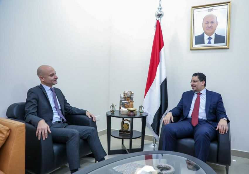 وزير الخارجية خلال اللقاء