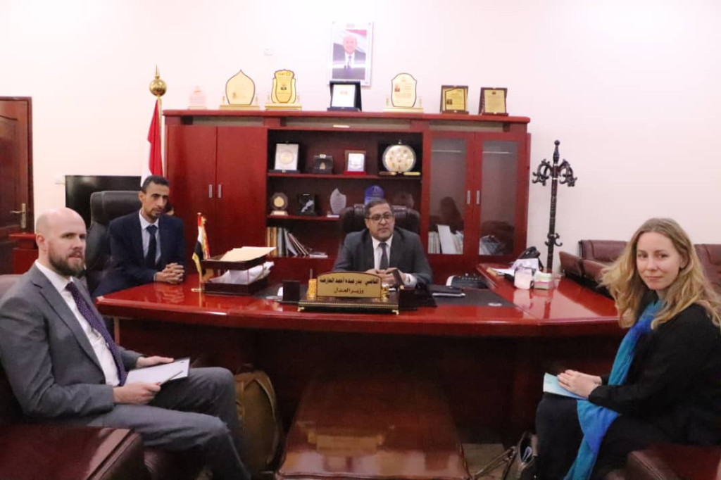 وزير العدل يبحث مع الوفد النرويجي سبل دعم السلطة القضائية