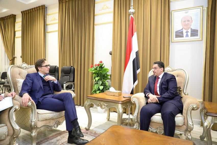 وزير الخارجية خلال اللقاء