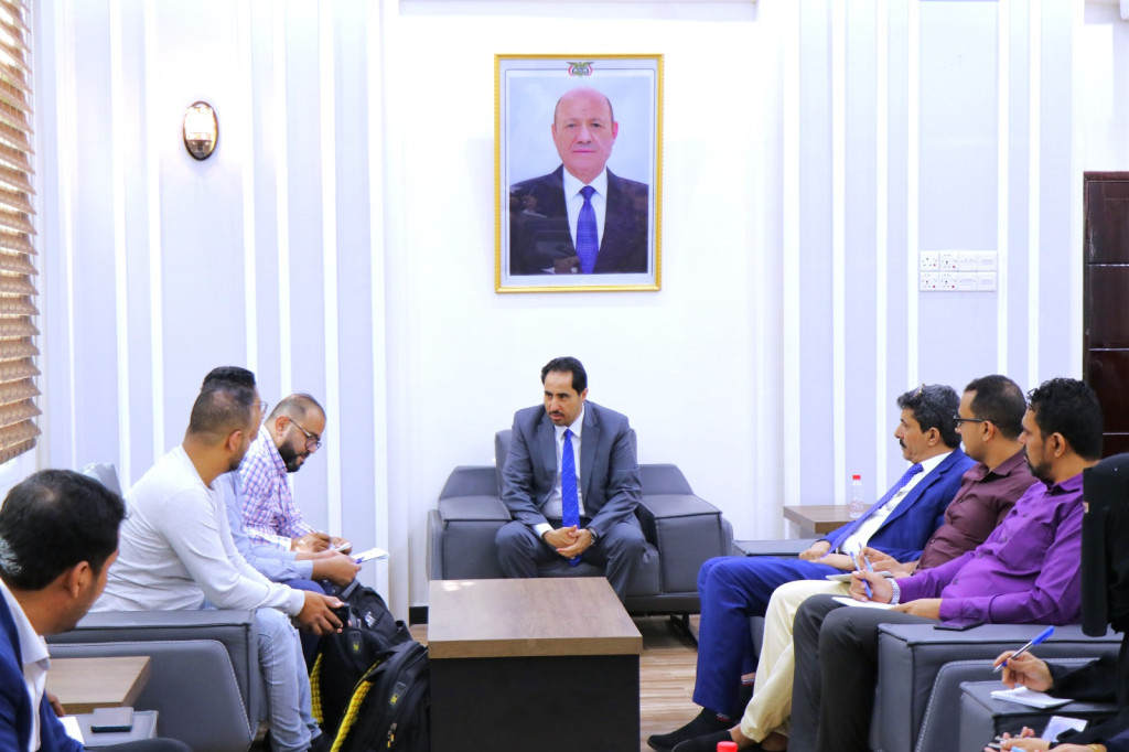 الوزير البكري يبحث مع منظمة شباب بلا حدود للتنمية سبل تعزيز الشراكة