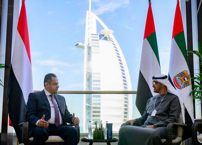 الرئيس الإماراتي خلال استقبال رئيس الوزراء