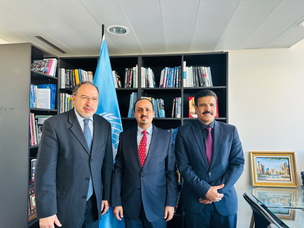 الإرياني يطالب المنظمات الدولية بموقف أكثر حزماً تجاه انتهاكات الميليشات الانقلابية بحق الصحافيين