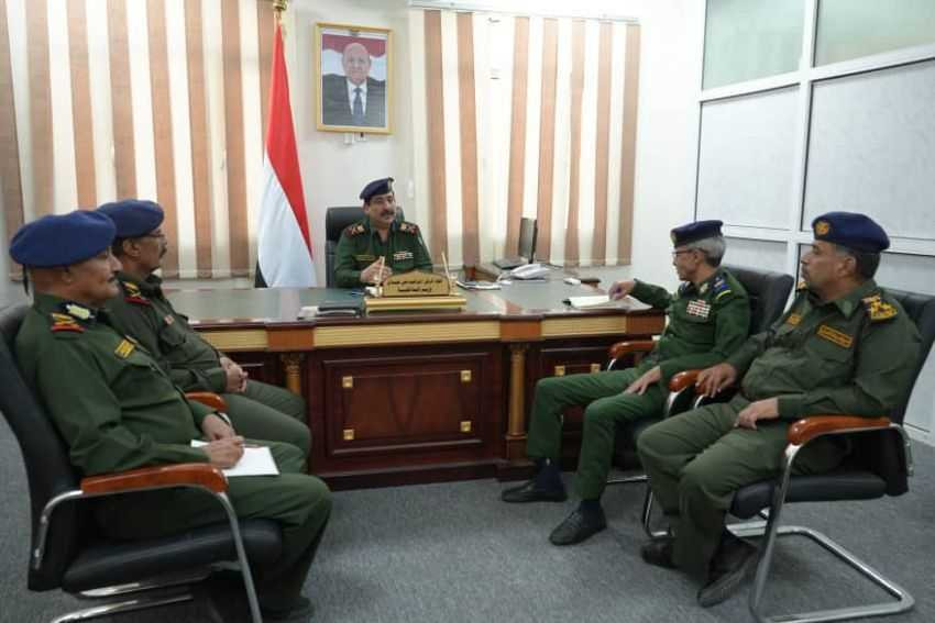 وزير الداخلية خلال اللقاء