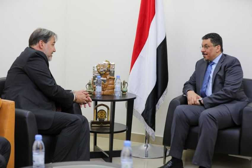 وزير الخارجية خلال اللقاء