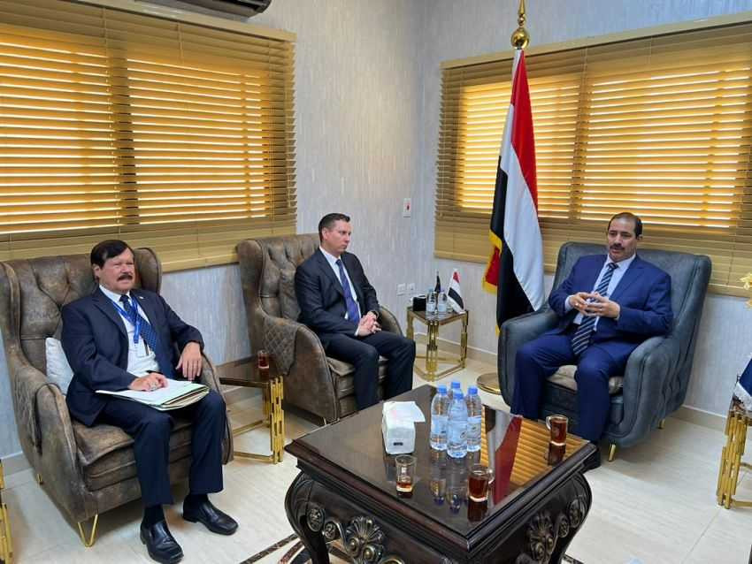 وزير الداخلية خلال اللقاء