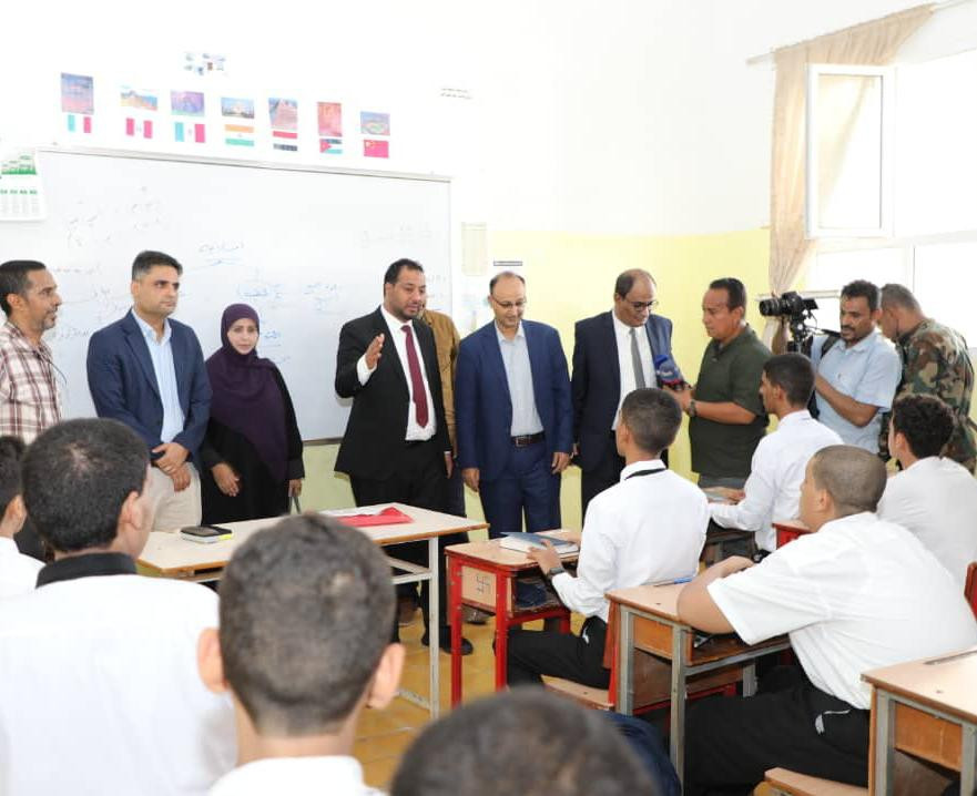 وزير التربية والتعليم يدشن العام الدراسي الجديد