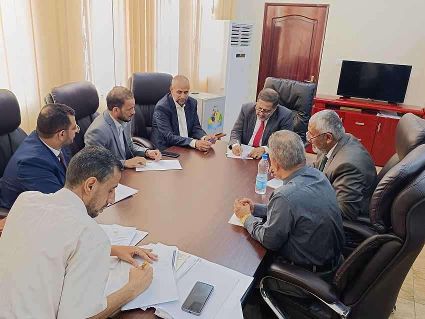 وزير العدل خلال اللقاء