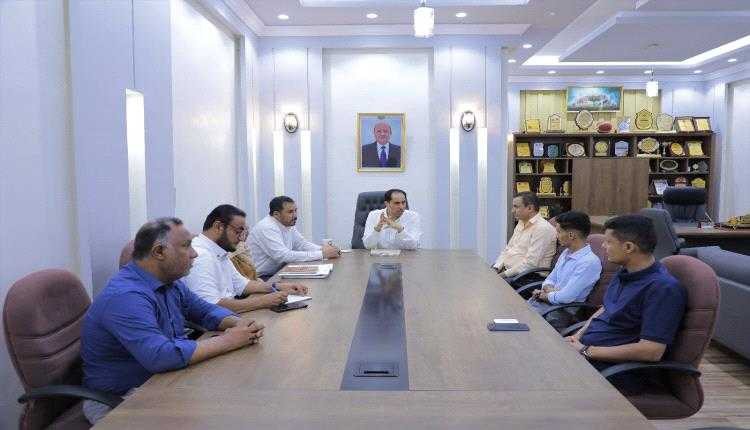 لقاء وزير الشباب والرياضة مع الحاصل على المركز الأول في امتحانات الثانوية العامة