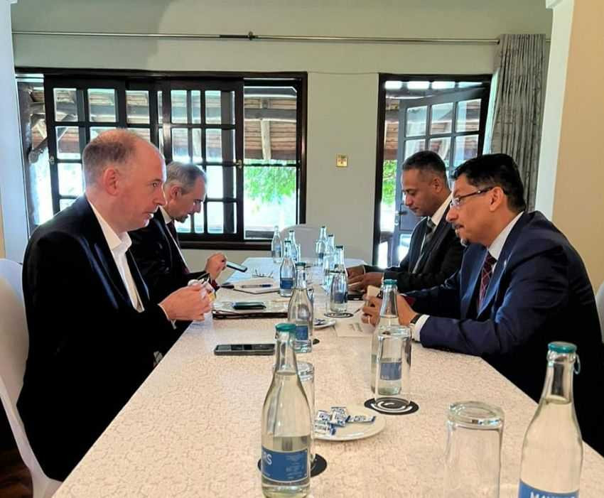 لقاء وزير الخارجية بوزير الدولة للتعاون الاقتصادي الألماني