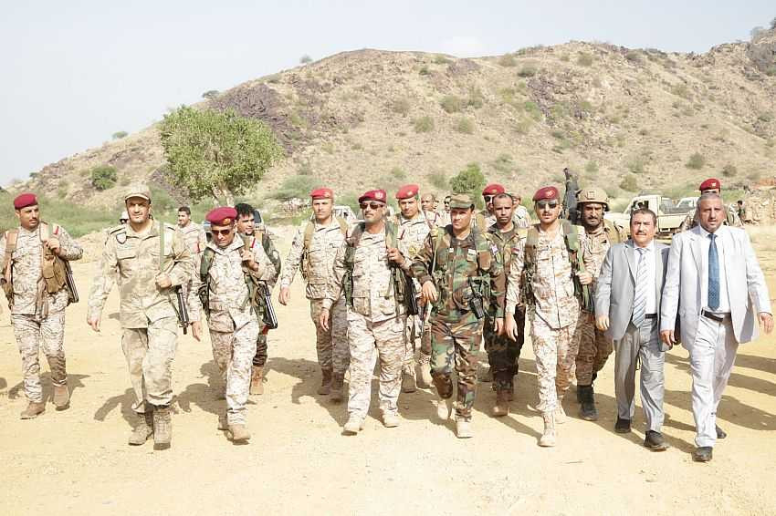 زيارة رئيس هيئة الأركان التفقدية لوحدات الجيش المرابطة في محور حرض بمحافظة