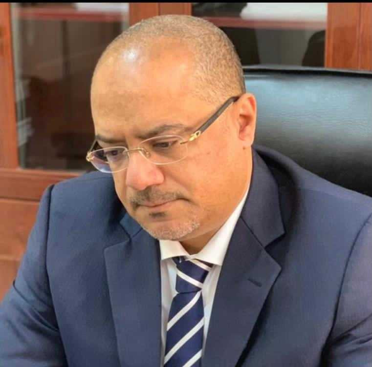 وزير التخطيط والتعاون الدولي واعد باذيب