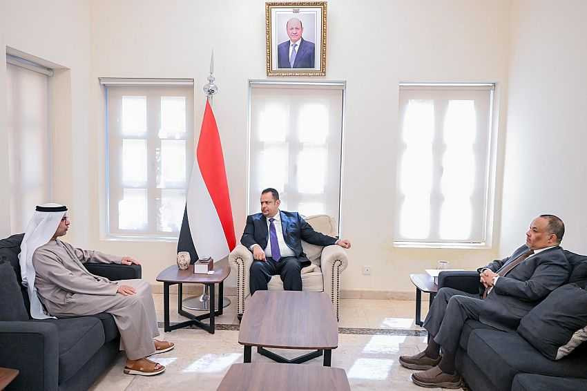 لقاء رئيس الوزراء بسفير دولة الإمارات العربية المتحدة لدى بلادنا محمد الزعابي