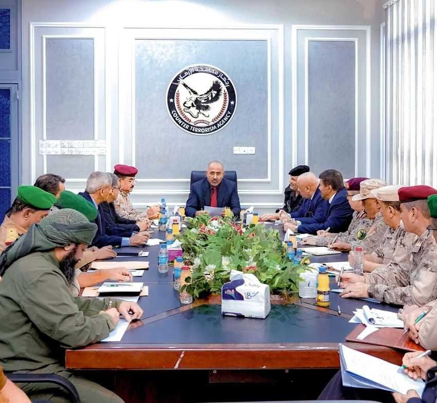 اجتماع عضو مجلس القيادة الرئاسي اللواء عيدروس الزبيدي باللجنة الأمنية العُليا