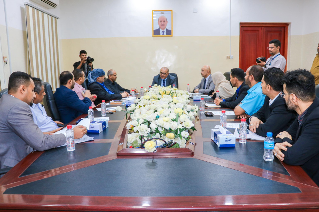 اجتماع بعدن يناقش وضع شبكة الاتصالات من الناحية الفنية والخطط المستقبلية