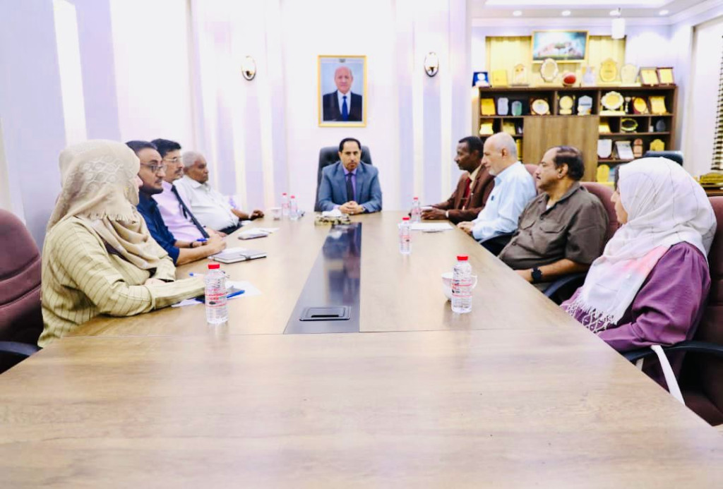 وزير الشباب والرياضة يطلع على أوضاع نادي التلال