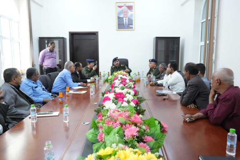 اطلاع وزير الداخلية على سير العمل في مصلحة الهجرة والجوازات والجنسية