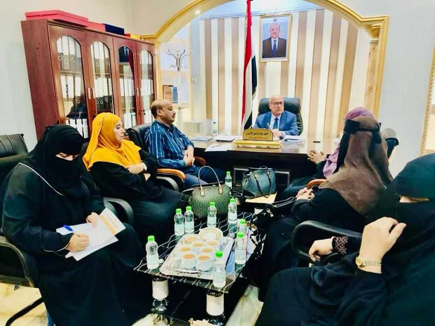 لقاء وزير الإدارة المحلية مع أعضاء تكتل نساء سياسات حزبيات