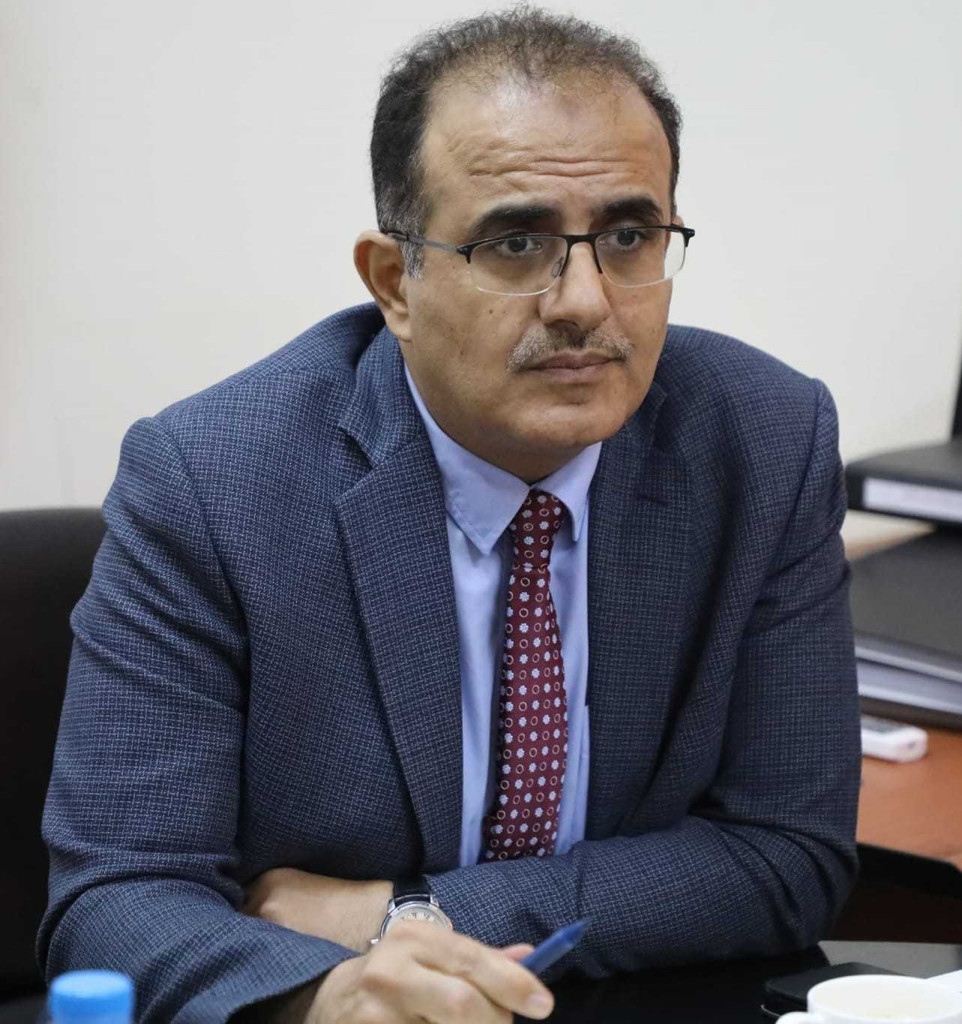 وزير الصحة العامة والسكان الدكتور قاسم بحيبح
