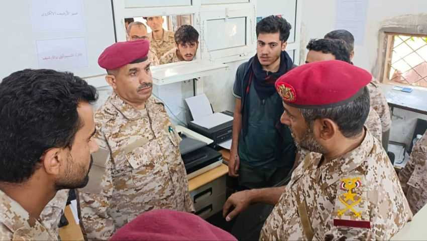 اجتماع رئيس الأركان بمدير دائرة الرعاية الاجتماعية