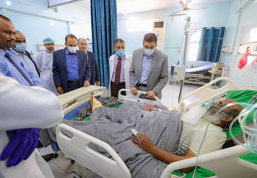 زيارة رئيس الوزراء لهيئة مستشفى ابن سينا العام بمدينة المكلا