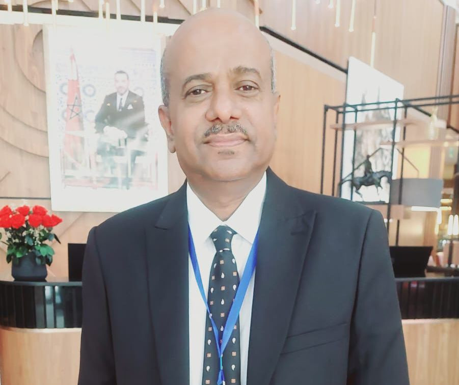 اليمني خالد الخليفي يفوز برئاسة الاتحاد العربي للسباحة